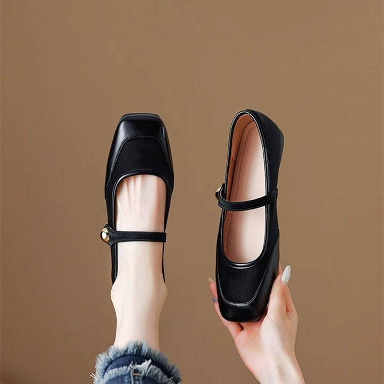 Homixa women's Mary Jane shoes with relaxed fit and buckle detail, featuring a classic rounded toe and stylish design.