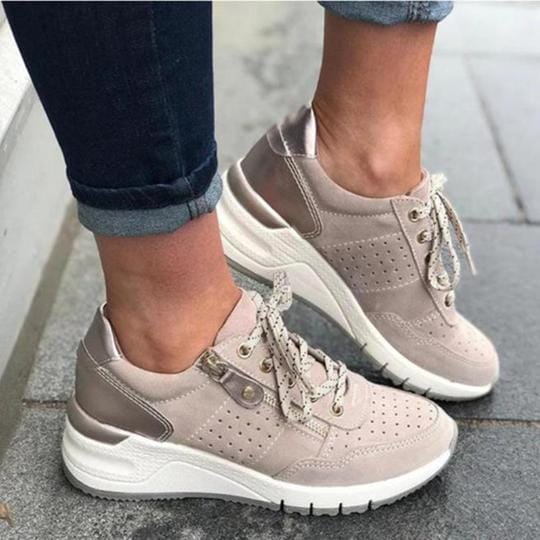 Womens orthopedic sneakers by Mainz-Mode featuring supportive cushioning and comfortable design for everyday wear.