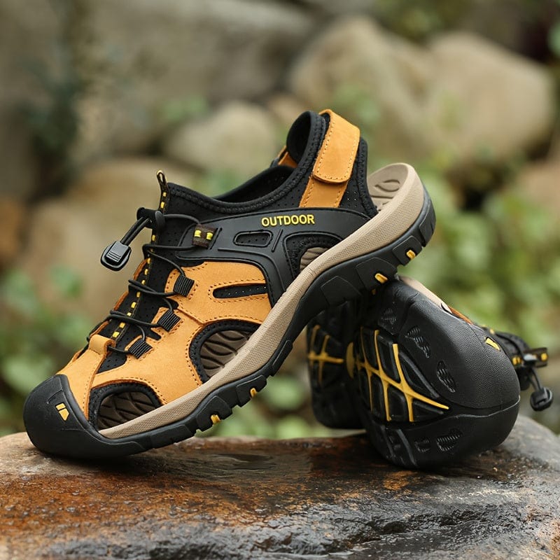 Homixa Ridge men's closed-toe hiking sandals with durable straps and rugged sole, ideal for outdoor adventures.