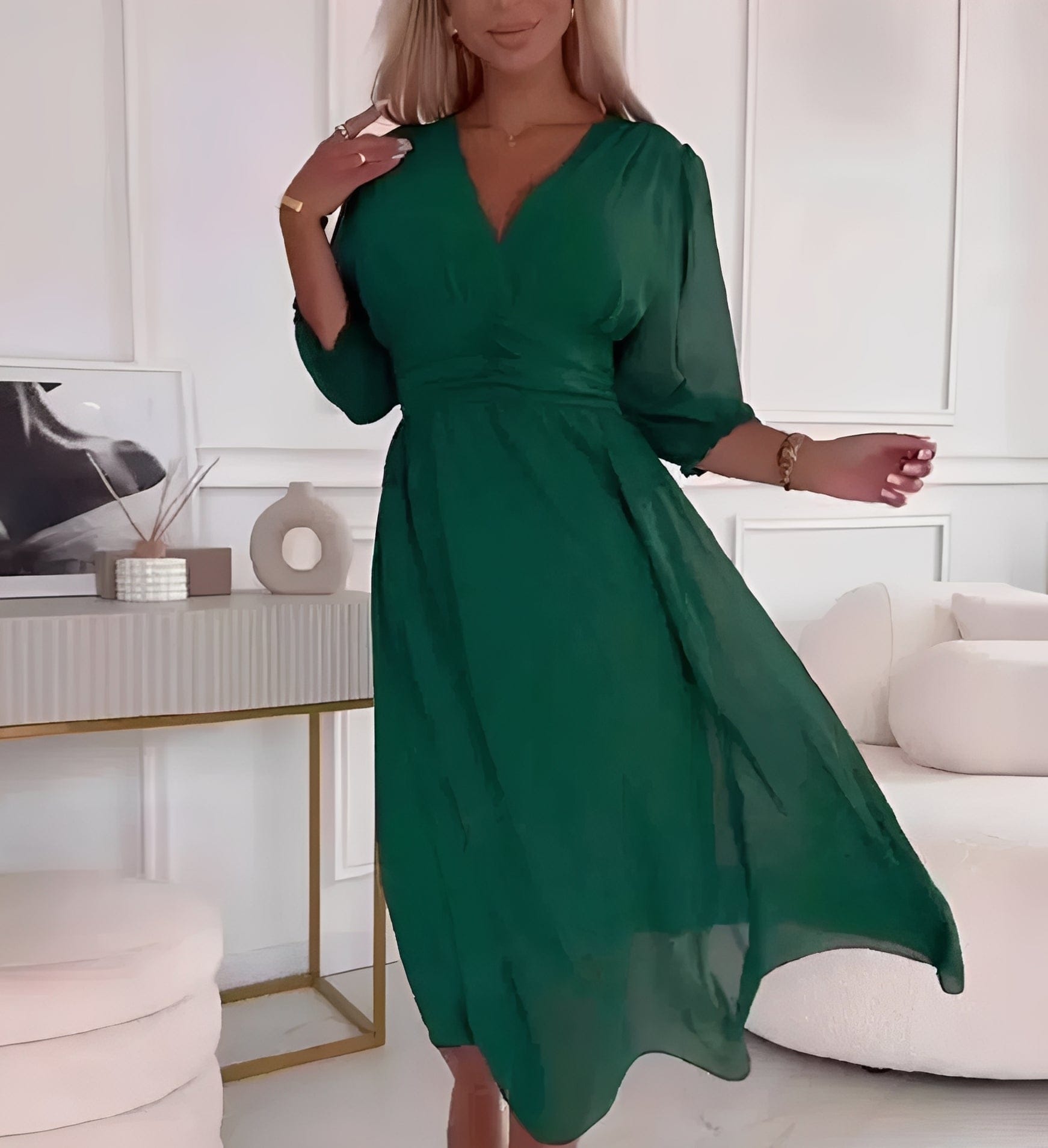 Elegant women's maxi dress with elbow-length sleeves in a stylish design from Mainz-Mode, suitable for sophisticated looks.
