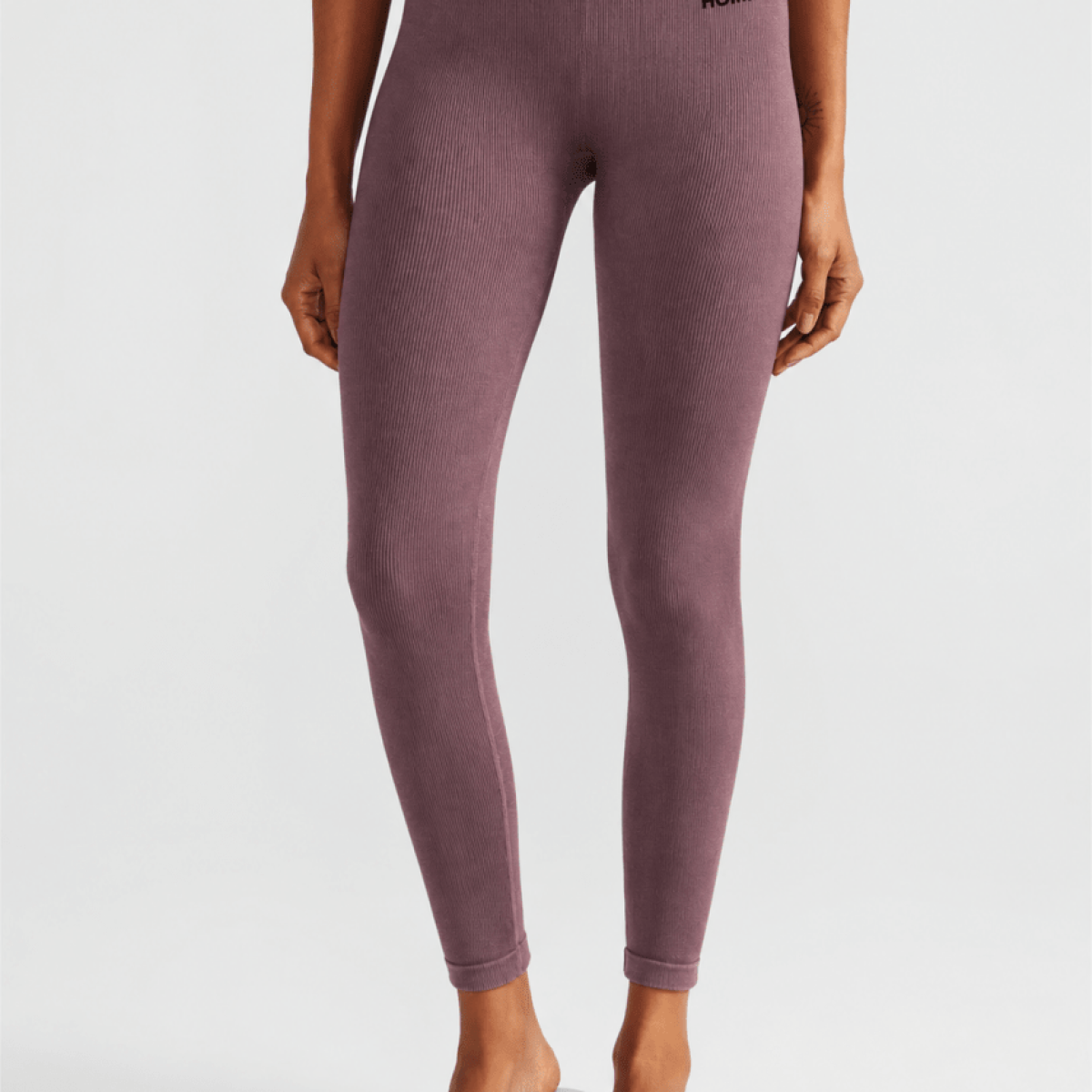 Homixa ribbed core seamless women's leggings in lilac mauve, showing the fitted high-waist design and ribbed texture.