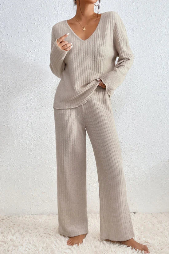 Kate and Wendy Callie ribbed two-piece lounge sweatpants for women, featuring a comfortable, stylish loungewear set.