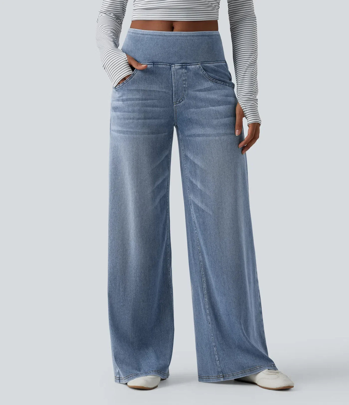 Mercer & Bloom Velouré Flex™ mid-rise draped washed casual baggy wide-leg jeans with front and back pockets.