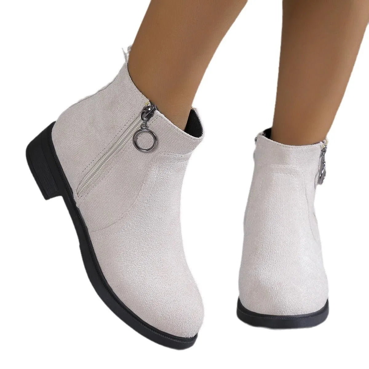 Homixa women's ankle boots with chunky-knit style, featuring a cozy, textured design and sturdy sole for casual wear.