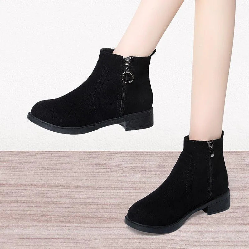 Homixa women's ankle boots with chunky knit style, featuring a rounded toe and sturdy sole for casual or stylish wear.