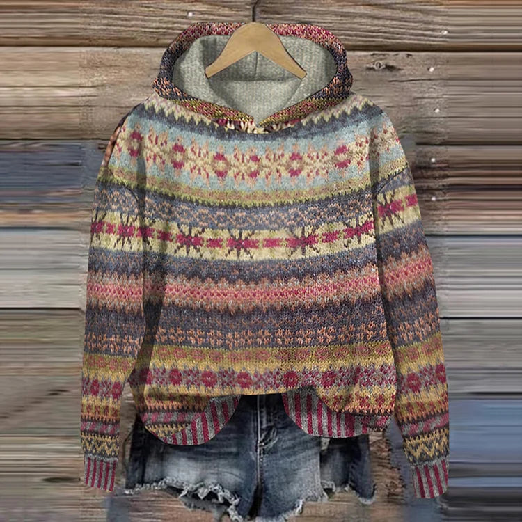 Sarah & Kate Charleston Gaby ethnic retro hoodie with colorful patterns and cozy fit, displayed on a mannequin.