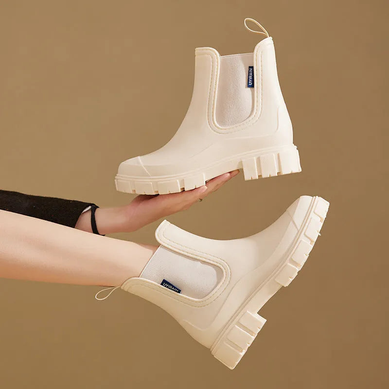 Homixa women's ankle boots with low heel, stylish leather design, perfect for everyday wear and casual outfits.