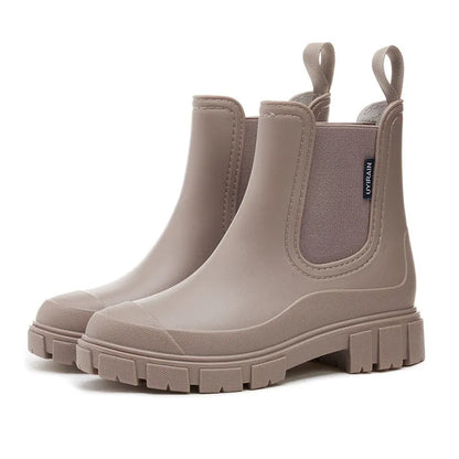 Homixa women's ankle boots showcasing stylish leather upper and sturdy sole, perfect for everyday wear.