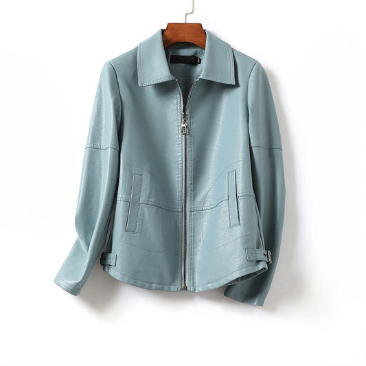 Jack Hafford Vespa sheepskin leather jacket with a classic design, featuring soft leather and detailed stitching.