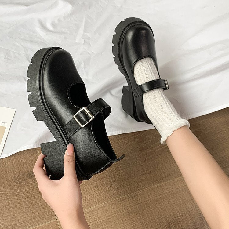 Homixa women's Mary Jane shoes featuring classic design, round toe, and comfortable straps for everyday wear.