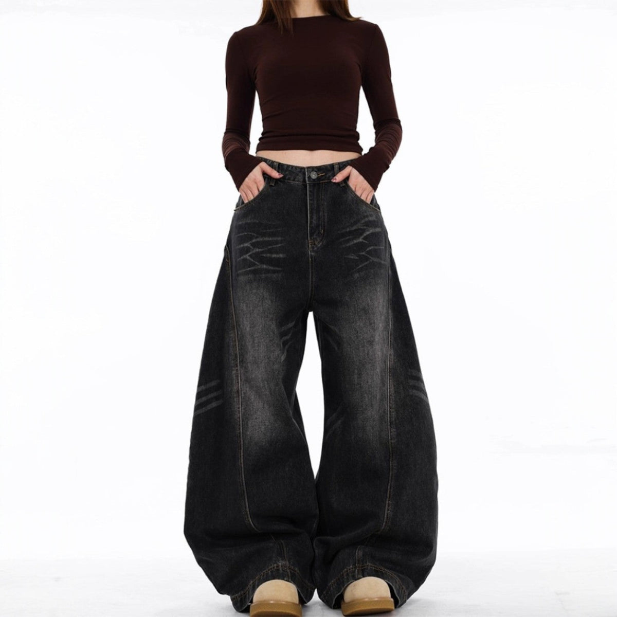 Jack Hafford Jude wide-leg jeans featuring a high-waist fit, classic denim wash, and relaxed wide-leg silhouette.
