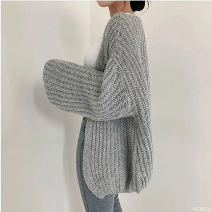 Homixa Farrah women's oversized knit cardigan with chunky textured construction, cozy casual style, in a relaxed fit.