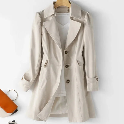Jack Hafford Novelle trench coat in classic beige, tailored fit with a belted waist and double-breasted design