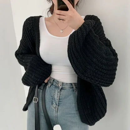 Homixa Farrah women's oversized knit cardigan with chunky textured construction, cozy casual style, in a relaxed fit.