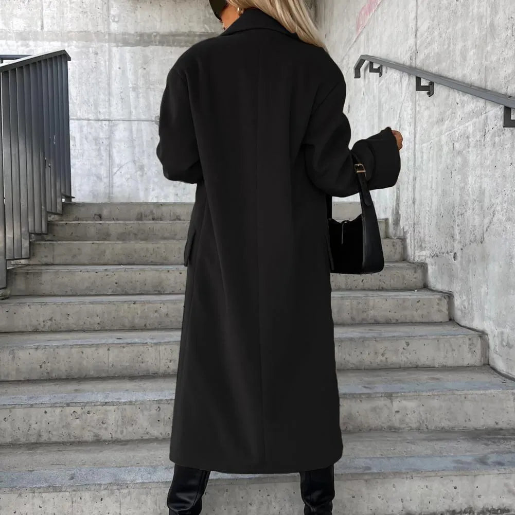 Homixa Yasmin women's lightweight double-breasted trench coat with belted waist, stylish outdoor outerwear in neutral fabric.