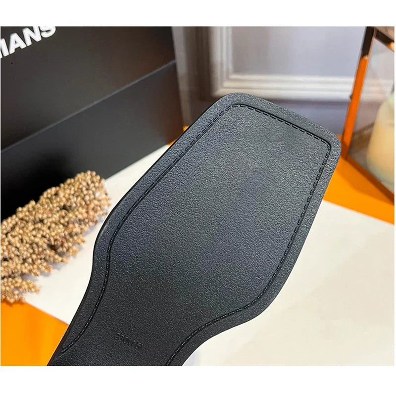 Homixa women's Mary Jane shoes with low heel and block heel, stylish and comfortable footwear for everyday wear.