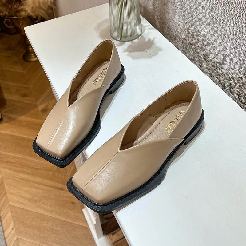 Homixa women's Mary Jane shoes with low block heel, featuring classic design and comfortable fit.