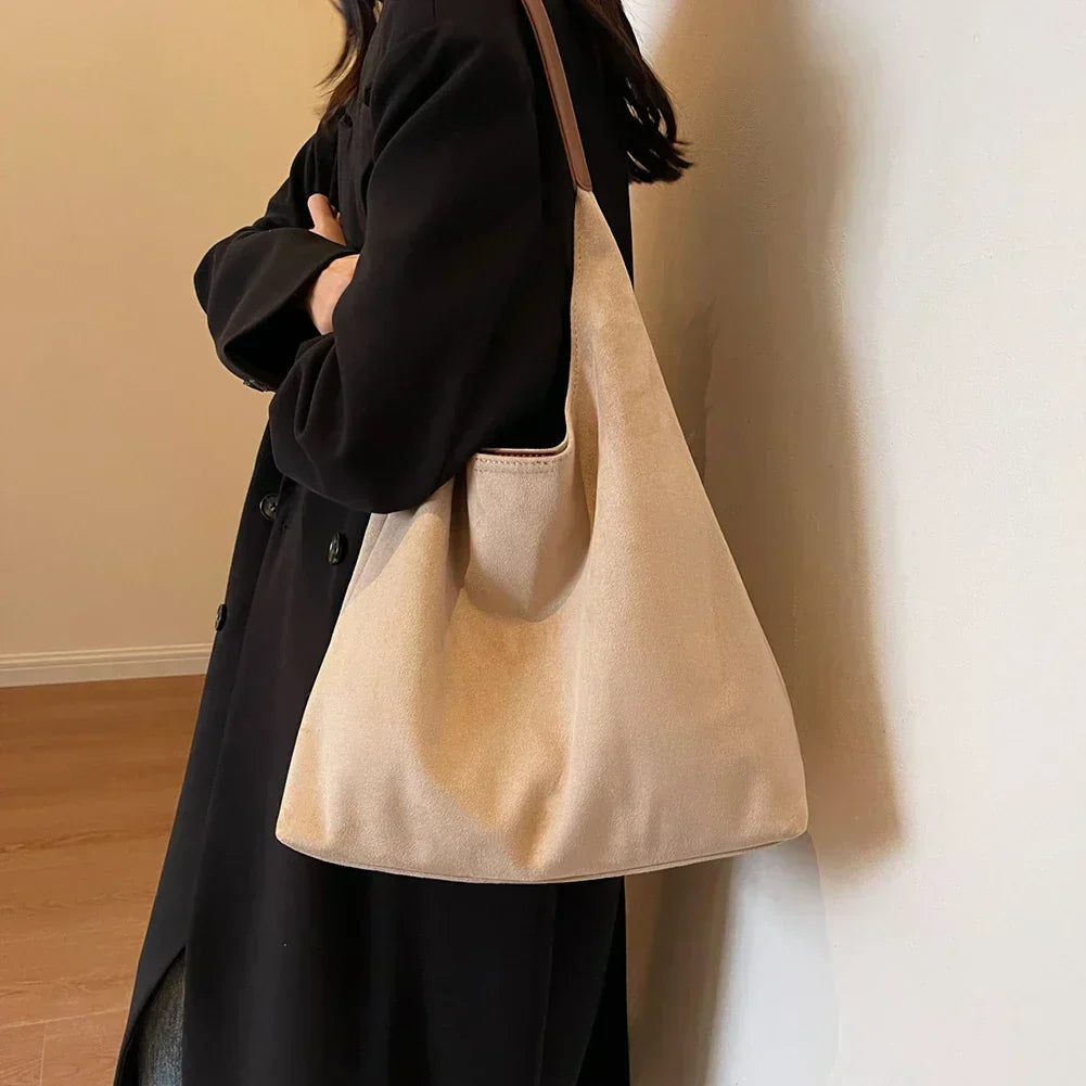 Homixa tote bag for women with pocket detail, featuring a stylish and practical design for everyday use.