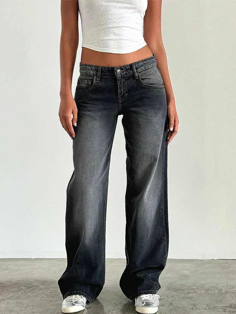 Loppist SYLVAINE™ vintage casual baggy jeans with relaxed fit and distressed denim, shown in a front view.