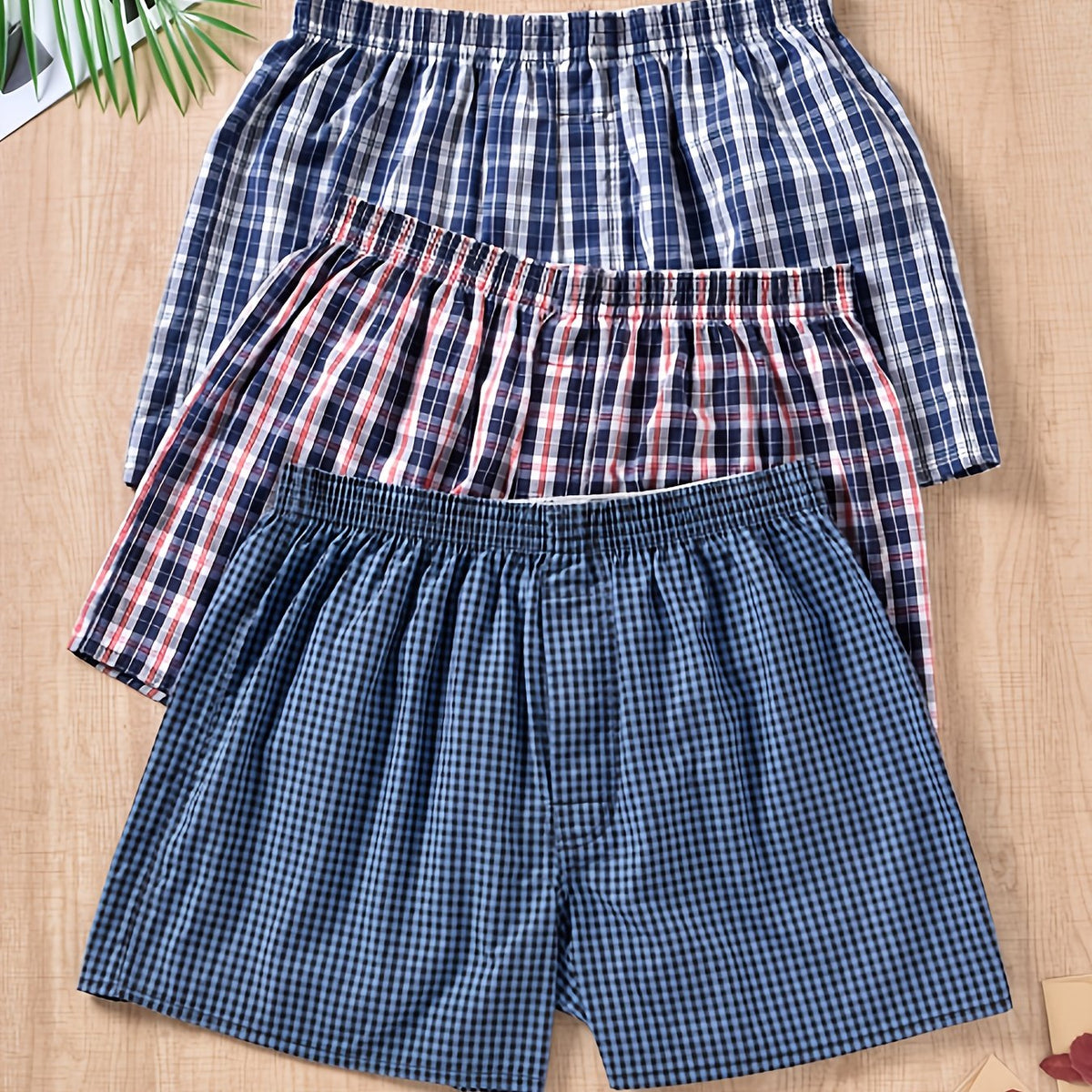 Homixa Avemira men's 3-pack cotton boxer shorts with gathered waistband and wide-leg cut, shown in neutral colors.