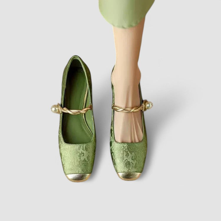 Homixa Mary Jane shoes for women with low heel, featuring classic design and comfortable fit, shown in black on a white background.