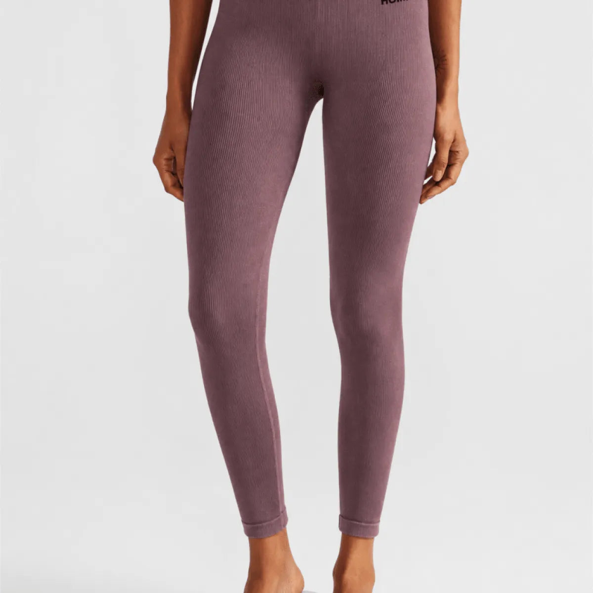 Homixa ribbed core seamless women's leggings in Lilac Mauve, showcasing a snug fit and textured ribbed design.