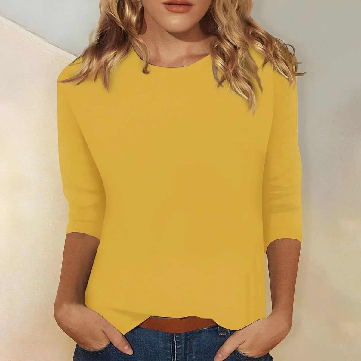 Homixa women's three-quarter-sleeve crew-neck top in soft fabric, stylish and comfortable for casual wear.