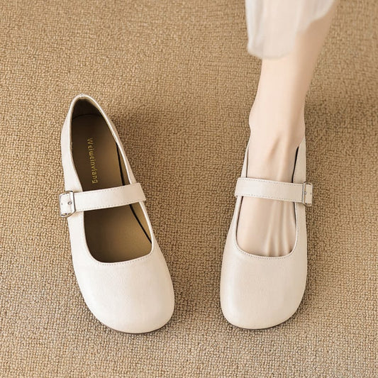 Homixa Jasper women's Mary Jane shoes with adjustable strap and comfortable footbed, everyday footwear for women.