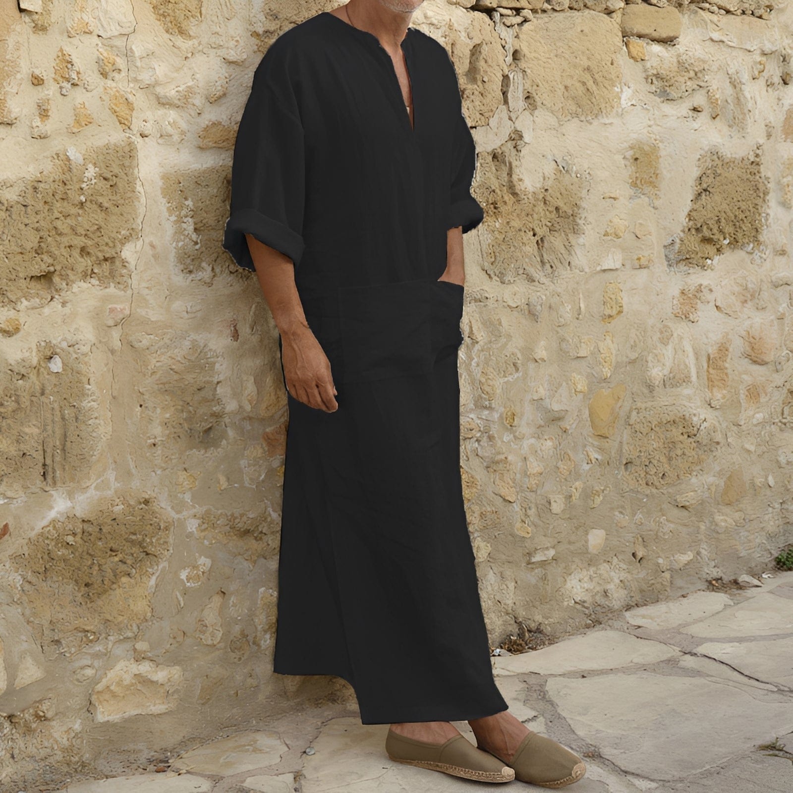 Men's minimalist shirt dress with long sleeves and side slit, from Mainz-Mode, featuring a sleek, modern design.