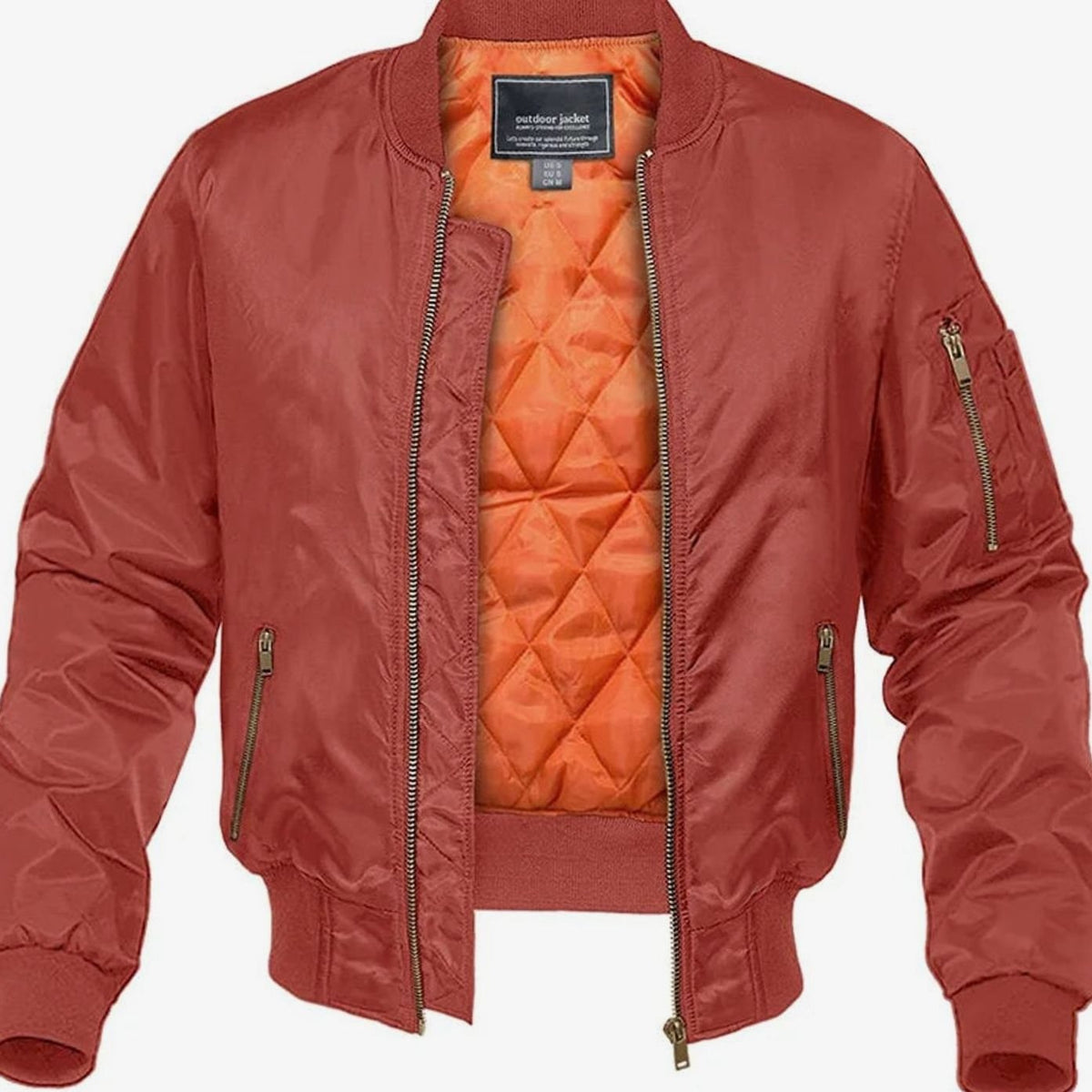 Men's quilted winter bomber jacket by Homixa with zip front, elastic cuffs, and practical pockets, designed for warmth and style.