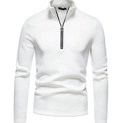 Men's regular-fit fine-knit half-zip sweater with stand collar and ring pull, featuring a classic design and comfortable fit.