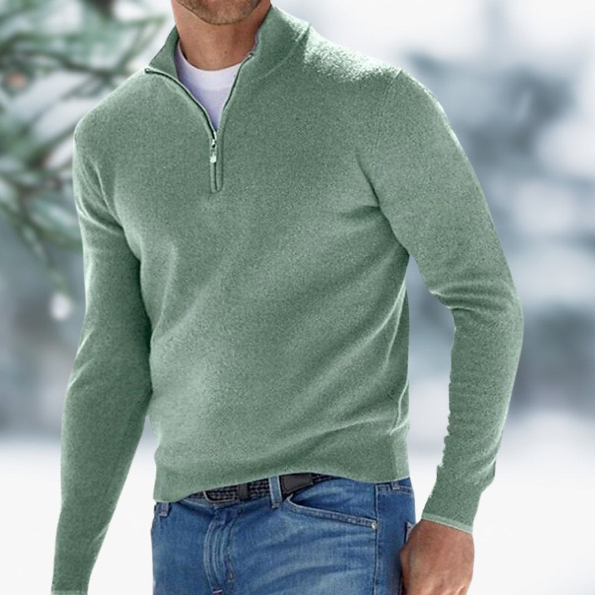 Men's slim-fit soft fine-knit quarter-zip sweater with elasticated cuffs from Homixa, showcasing a close-up of the sweater's fabric and collar.