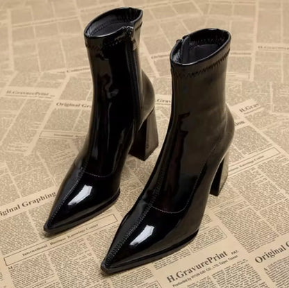 Homixa Anais women's casual winter ankle boots with pointed toes and low heels, showcasing stylish and comfortable footwear.