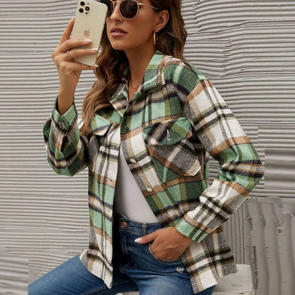 Women's relaxed-fit plaid shacket by Homixa featuring button-front closure and chest pockets, ideal for casual winter wear.