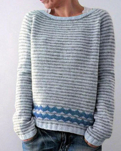Women's Christmas sweater by Homixa featuring a soft feel, relaxed fit, and festive Nordic pattern.