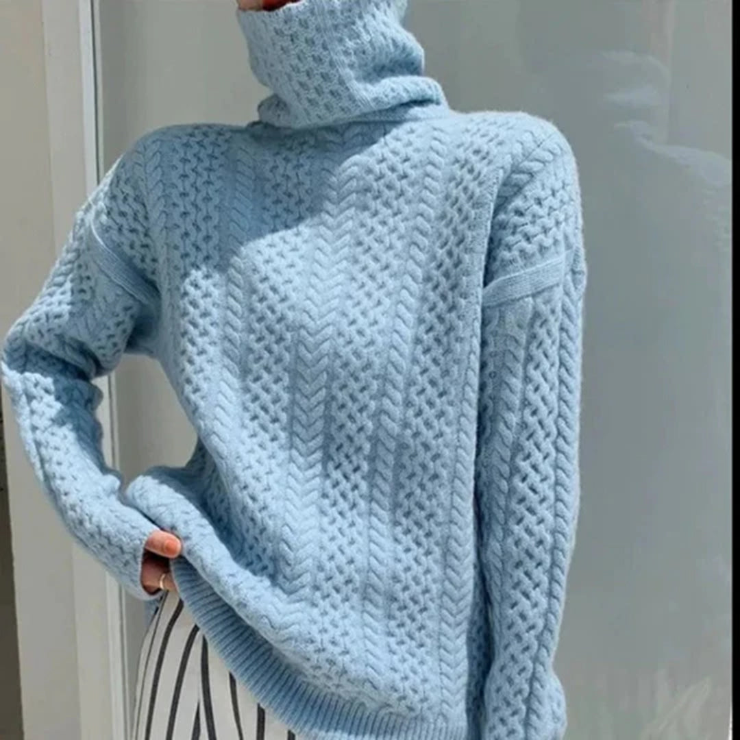 Homixa women's chunky cable-knit turtleneck sweater with ribbed hem and cuffs, cozy winter knitwear for women.
