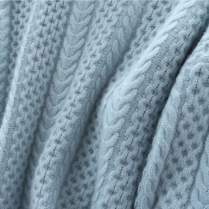Homixa women's chunky cable-knit turtleneck sweater with ribbed hem and cuffs, cozy and stylish winter knitwear.