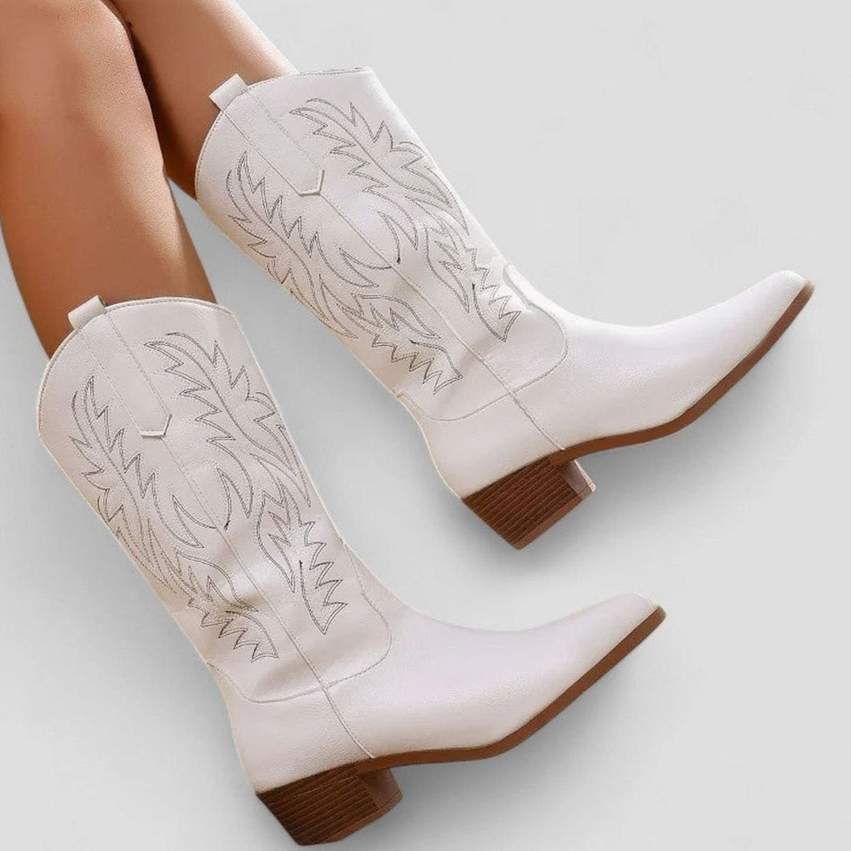 Women's embroidered Western boots with block heel and cushioned insole by Homixa, showcasing detailed embroidery and stylish design.