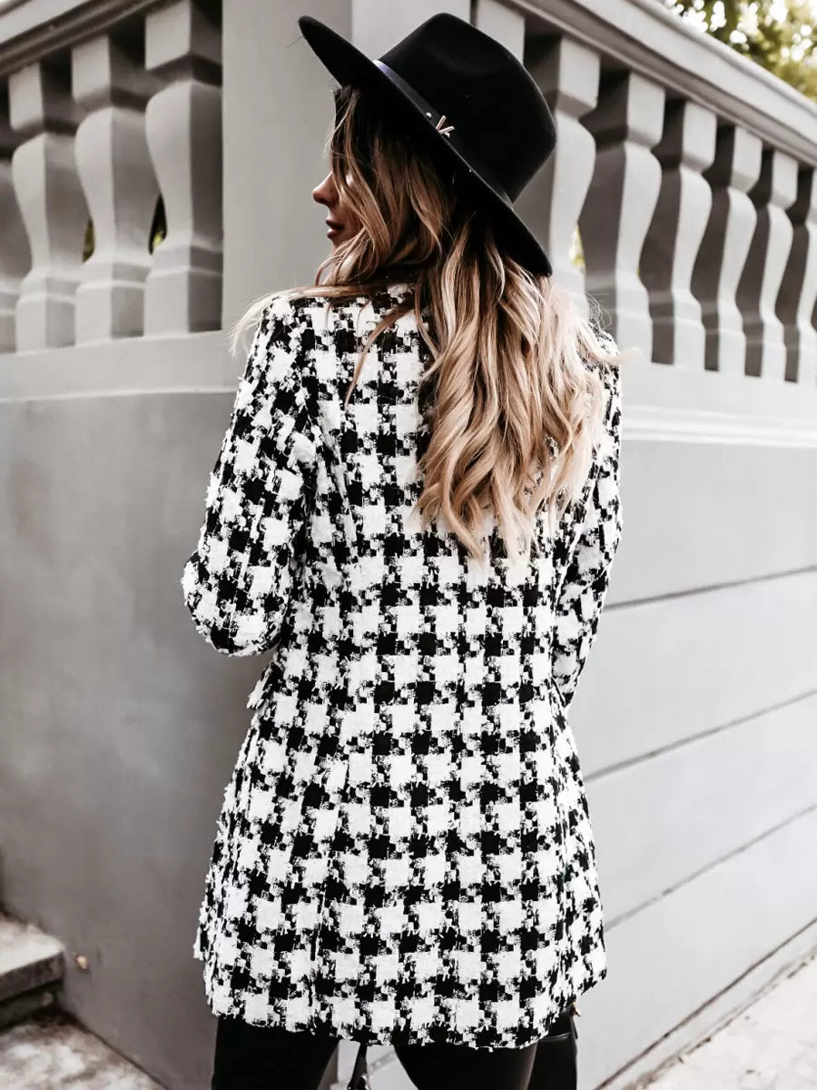 Women’s fitted plaid tweed trench coat with gold button details, checked pattern, stylish tailored outerwear by Homixa.