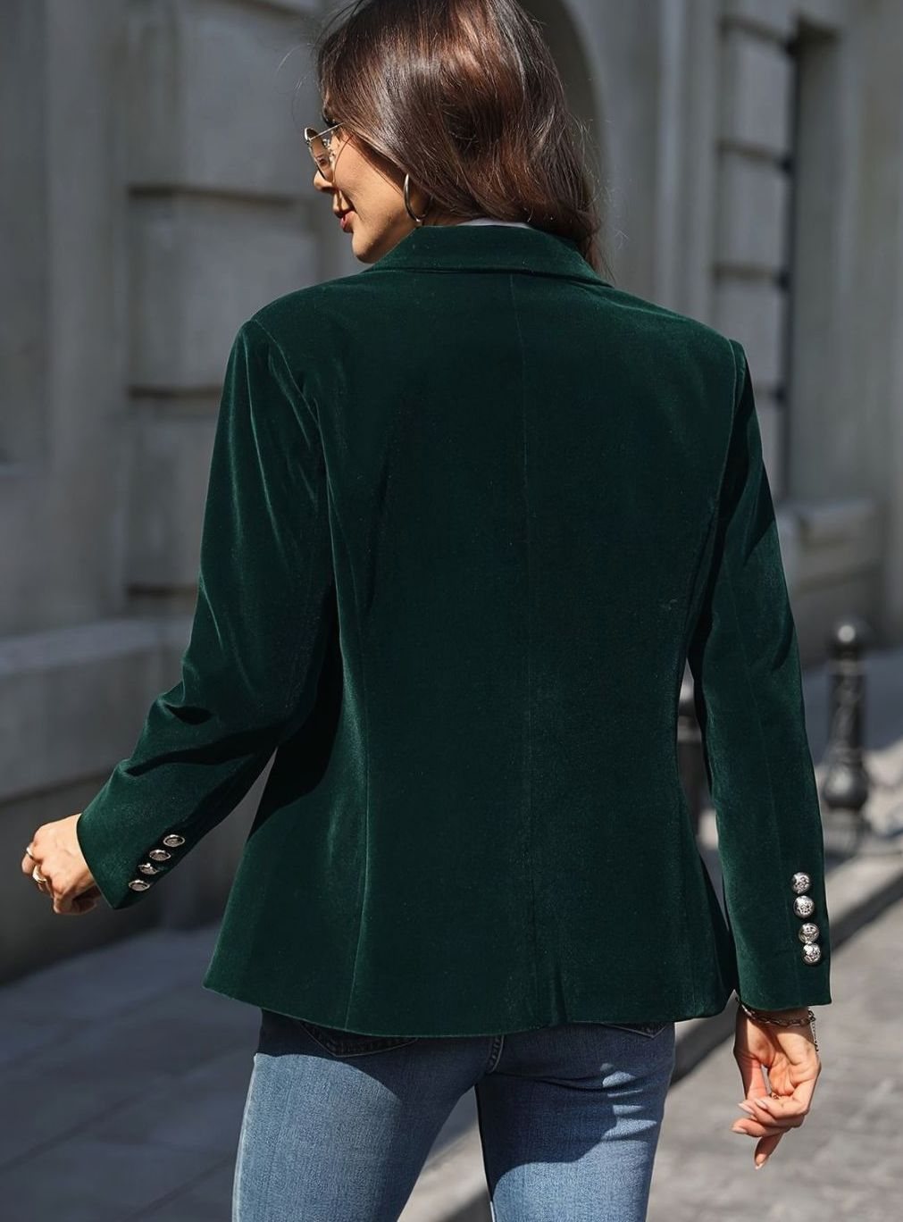 Women's fitted velvet-look casual jacket with single-button front closure, stylish and comfortable by Homixa.