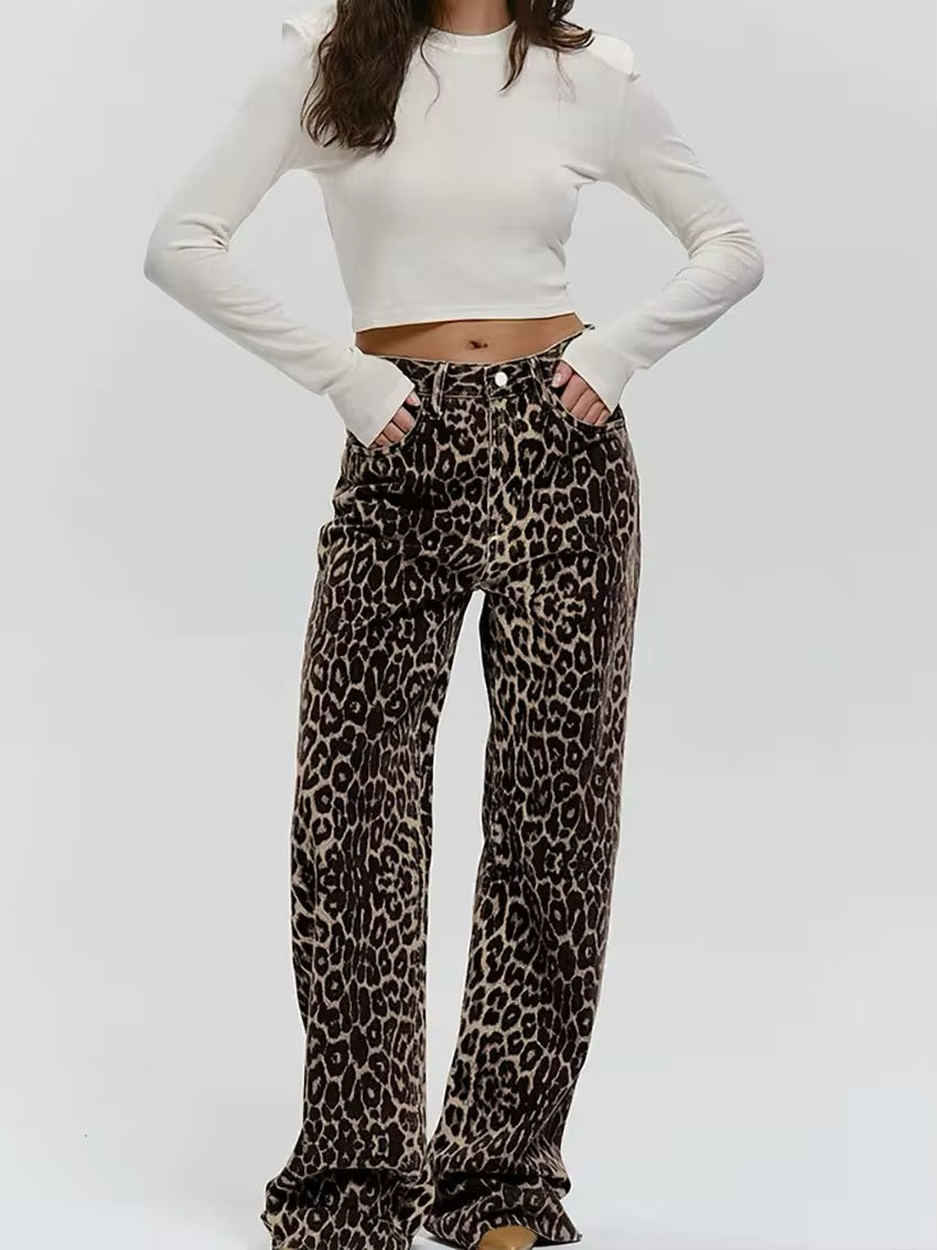 Women’s high-waist leopard-print wide-leg jeans by Homixa, relaxed fit, stylish trousers with a flattering silhouette.