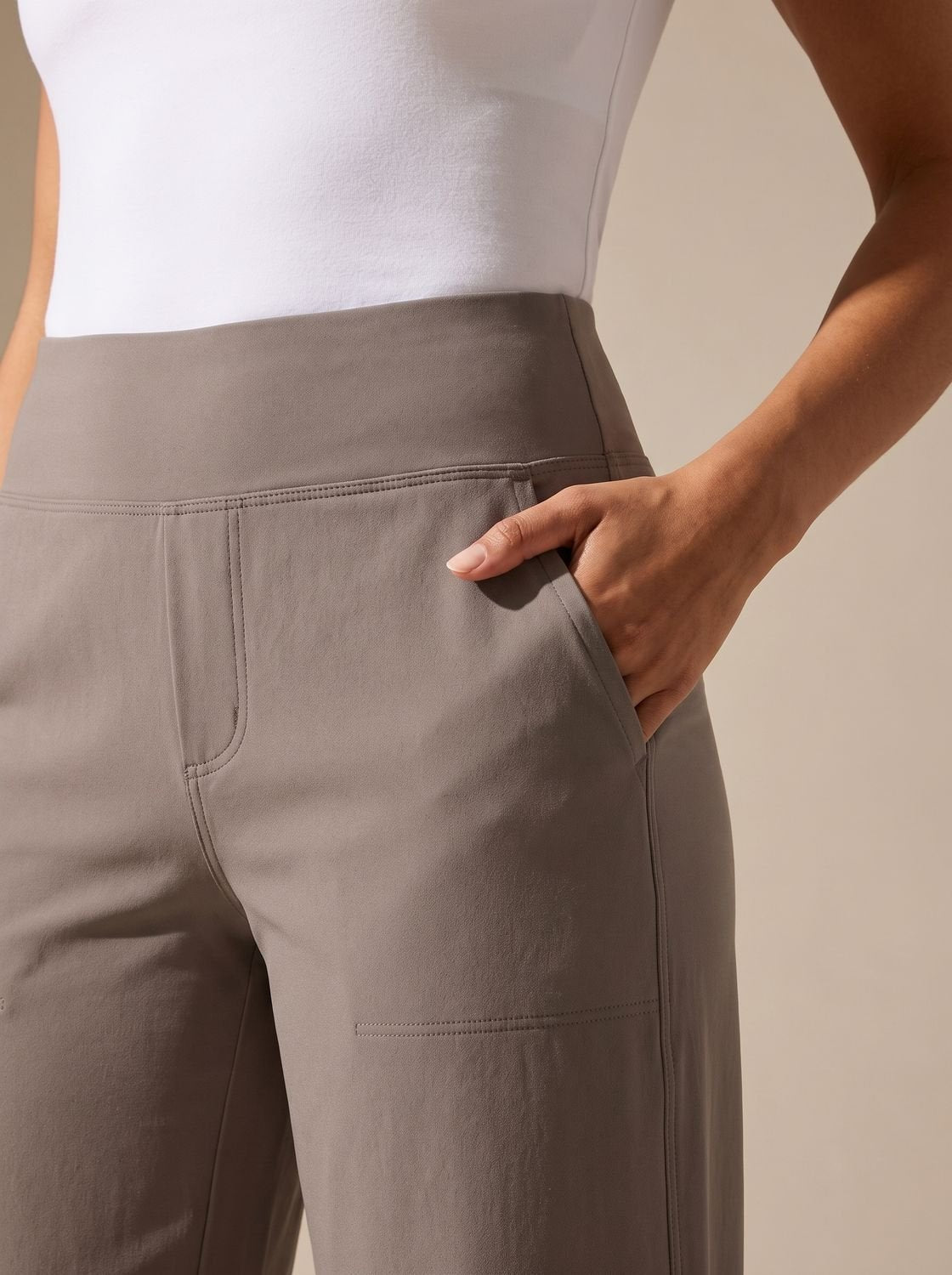 Women's high-waist wide-leg palazzo pants with elastic waistband and pockets, stylish and comfortable by Homixa.