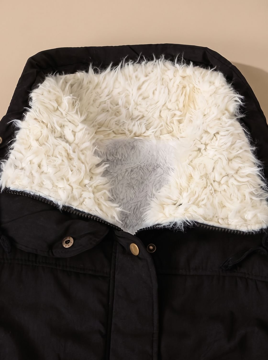 Women's Homixa winter parka with lined interior, Sherpa collar, drawstring waist, and front pockets, perfect for cold weather.