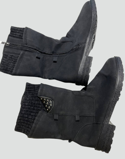 Homixa women's mid-calf winter boots with cable-knit cuff, side laces, and warm lining, suitable for cold weather.