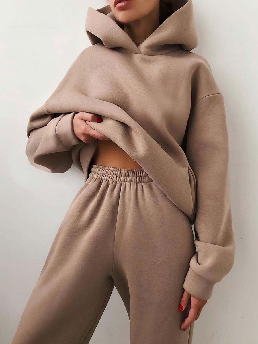 Homixa women's oversized knit hoodie and jogger set with elastic waist and soft fleece fabric, casual loungewear ensemble.