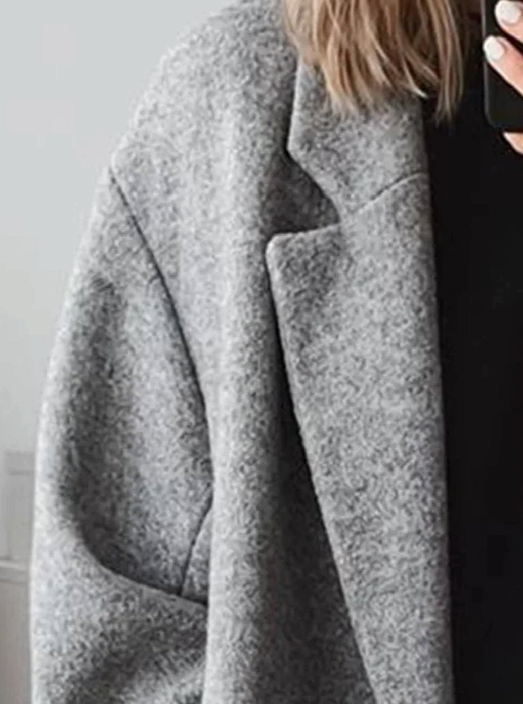 Women’s oversized long wool coat with lapels and deep patch pockets, stylish and warm, by Homixa.