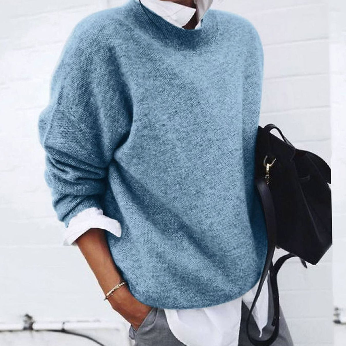 Women's oversized Wool-Blend crew-neck sweater with long sleeves and soft knit from Homixa, showing relaxed fit and cozy fabric.