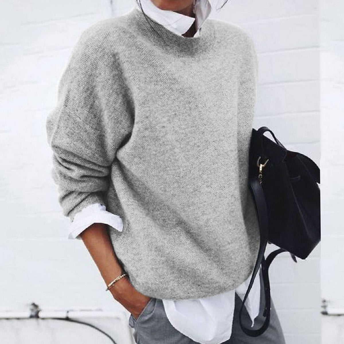 Women's oversized wool-blend crew-neck sweater by Homixa featuring long sleeves and soft knit fabric.