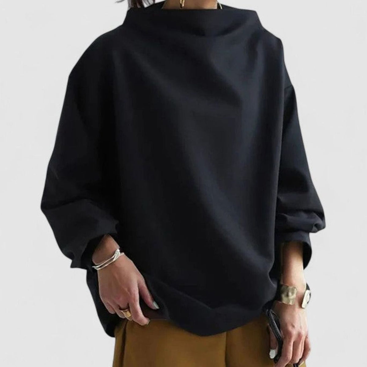Homixa women's relaxed-fit mock-neck long-sleeve sweatshirt with draped silhouette, soft and comfortable casual sweatshirt for women.