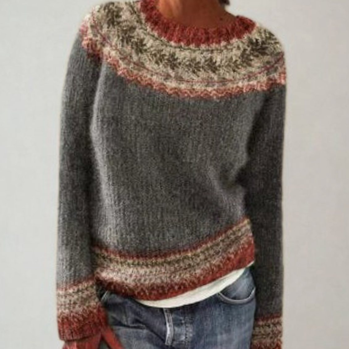 Women's relaxed-fit Nordic Jacquard crew-neck sweater by Homixa, featuring soft knit fabric and retro pattern design.